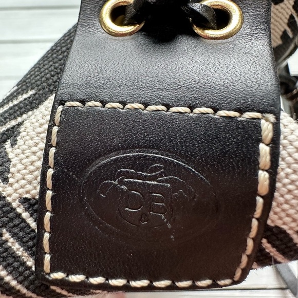 NWOT Dooney & Bourke Large Tassel Zip Top Bag Black Off White Check - Picture 10 of 11